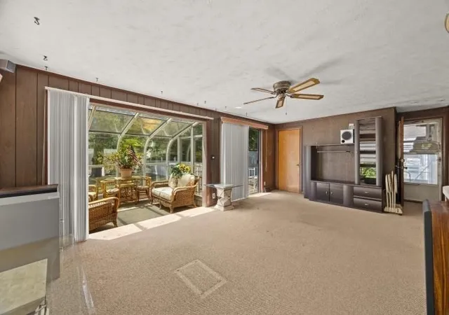2nd image of 21 South Ave, Taunton, MA 02780 | MLS# 73535826