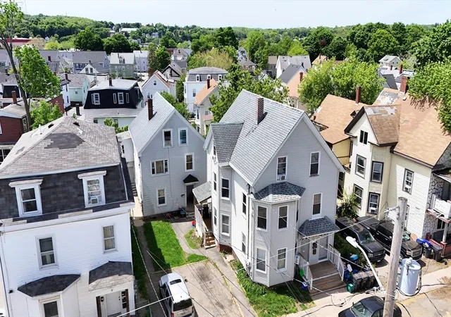 1st image of 32 1/2 Nichols, Haverhill, MA 01830 | MLS# 73526079