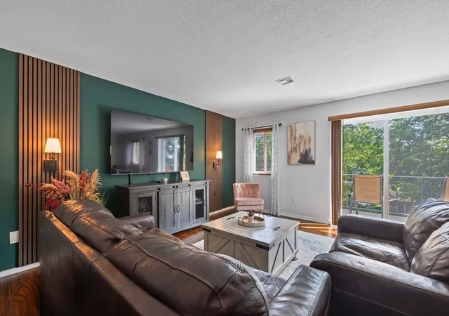 5th image of 44 Loomis St, Malden, MA 02148