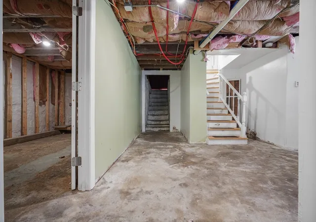 29th image of 68 Liberty St, Fall River, MA 02724 | MLS# 73564059