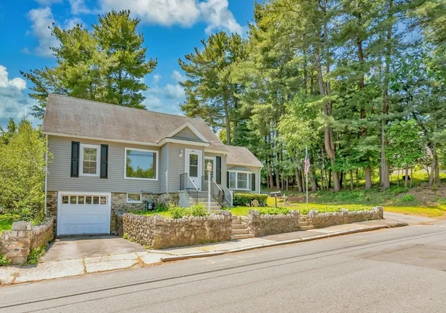 Homes for sale in Methuen, MA | 4 Capitol Street, Methuen, MA 01844 | MLS# 73544654