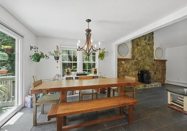 Homes for sale in Uxbridge, MA | 56 King Street, Uxbridge, MA 01569 | MLS# 73534359