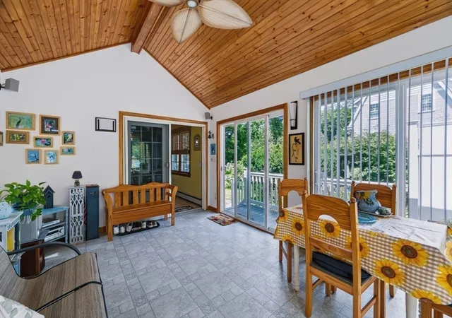 4th image of 19 Middle Rd, Amesbury, MA 01913 | MLS# 73556396