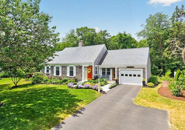 Homes for sale in Yarmouth Port, MA | 25 Gingerbread Ln, Yarmouth Port, MA 02675 | MLS# 73540942