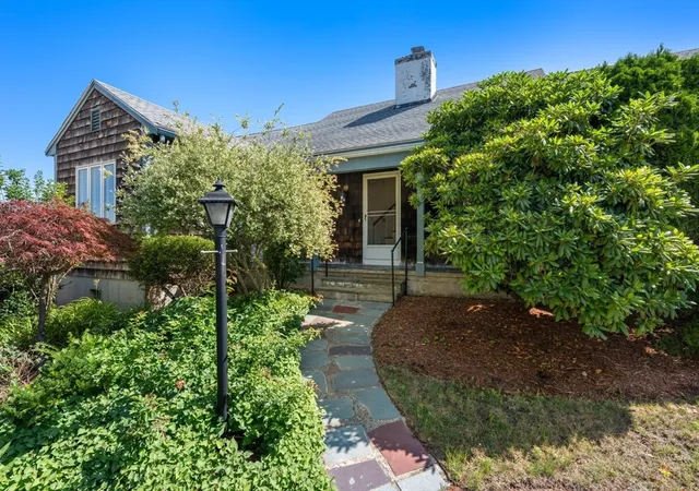 Photo 3 of Sale Pending at 5 Winter Island Rd, Salem, MA 01970 | MLS# 73568131 | Listing updated on 2026-09-16