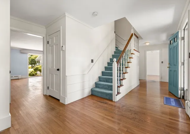 Photo 4 of Sale Pending at 5 Winter Island Rd, Salem, MA 01970 | MLS# 73568131 | Listing updated on 2026-09-16