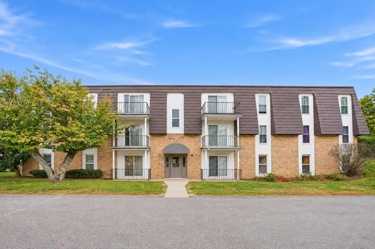 Condo for sale at 2 Shadowbrook #51, Milford, MA 01757 | MLS# 73590992