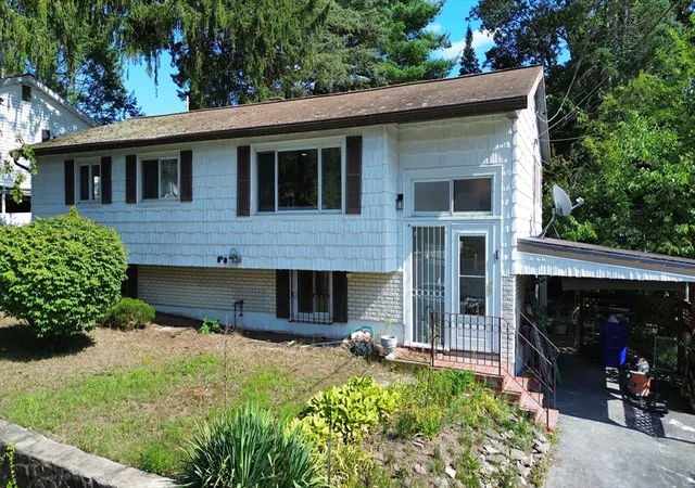 1st image of 1 Belnap Rd, Hyde Park, MA 02136 | MLS# 73565724