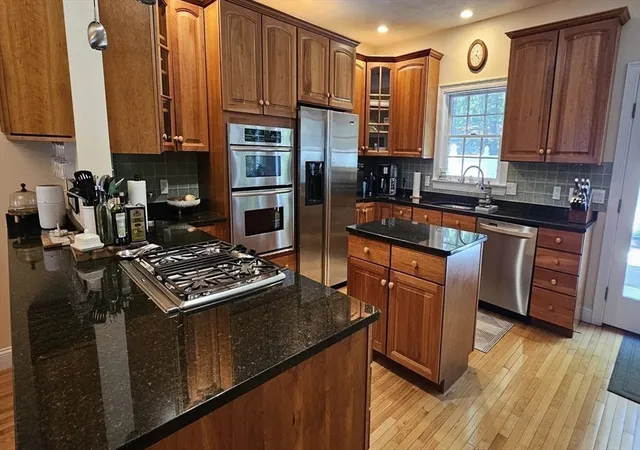 4th image of 14 Dansereau Pl #14, Middleton, MA 01949 | MLS# 73546428
