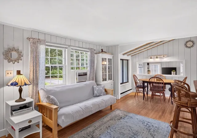 4th image of 203 Monomoscoy Rd, Mashpee, MA 02649 | MLS# 73565594
