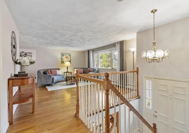 5th image of 14 Olde Berry Road, Andover, MA 01810 | MLS# 73553759