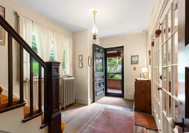 3rd image of 17 Oak Knoll, Arlington, MA 02476 | MLS# 73559242
