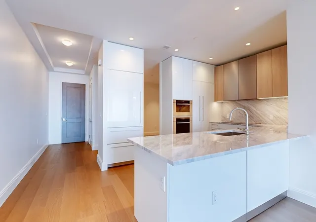 1st image of 240 Devonshire Street #4109, Boston, MA 02110 | MLS# 73561639