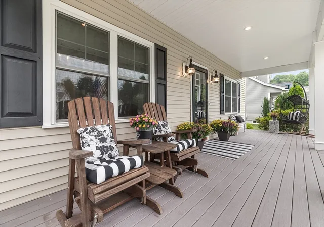 Photo 3 of Sale Pending at 10 Charles View Ln, Medway, MA 02053 | MLS# 73552558 | Listing updated on 2026-09-19