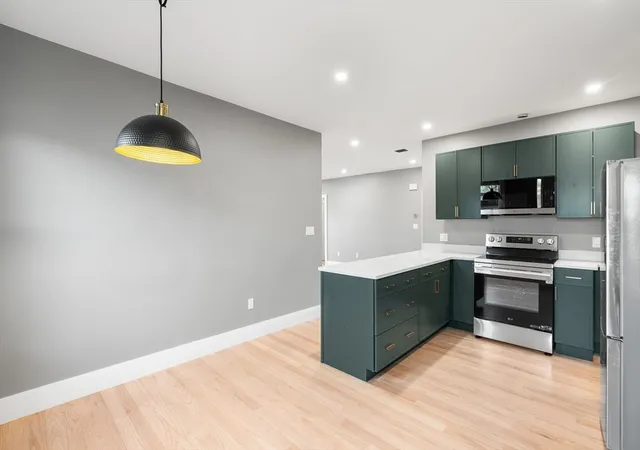 22nd image of 1 Boylston Pl #3, Jamaica Plain, MA 02130 | MLS# 73550740