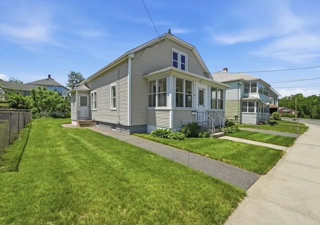 Homes for sale in Wilbraham, MA | 23 Stony Hill Rd, Wilbraham, MA 01095 | MLS# 73525558