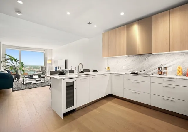 2nd image of 240 Devonshire Street #5103, Boston, MA 02110 | MLS# 73494986