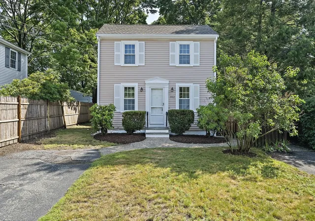 1st image of 312 Hunnewell Street #1, Needham Heights, MA 02494 | MLS# 73547703