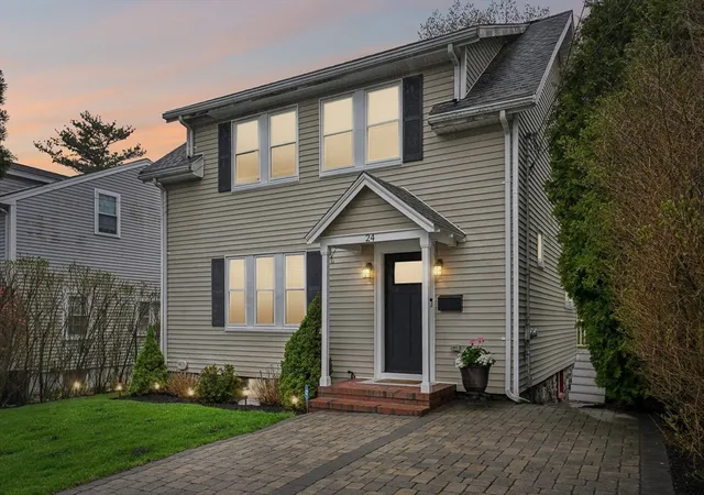 Homes for sale in Medford, MA | 24 Fellsview Ave, Medford, MA 02155 | MLS# 73524648