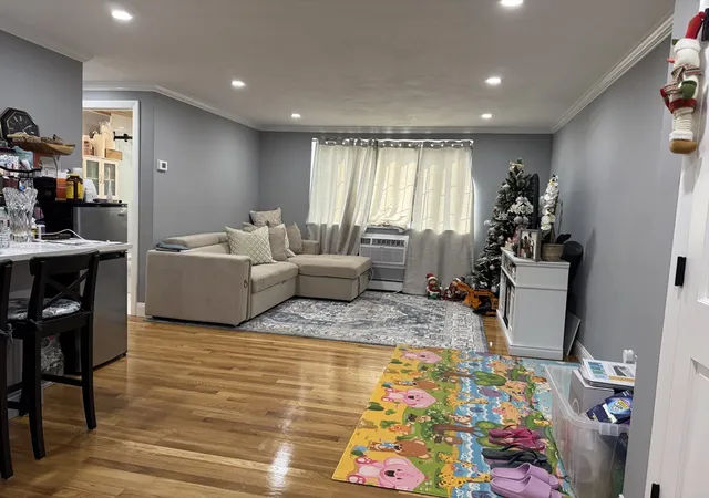 5th image of 12 Woodland St #22, Everett, MA 02149 | MLS# 73549825