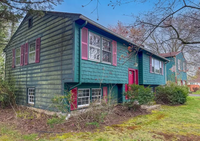 5th image of 60 White Fox Rd, Feeding Hills, MA 01030 | MLS# 73516347