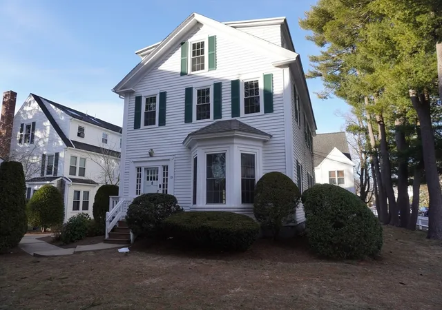 1st image of 28 Court Street, Mansfield, MA 02048 | MLS# 73543398