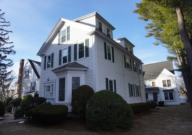 39th image of 28 Court Street, Mansfield, MA 02048 | MLS# 73543398