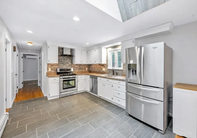 Photo 3 of Single family home for sale at 16 Pine View Dr, Cotuit, MA 02635 | MLS# 73546124 | Listing updated on 2026-08-19