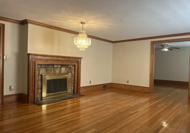 Photo 3 of Single family home for sale at 7 West Hl Ter, Worcester, MA 01609 | MLS# 73564936 | Listing updated on 2026-09-10