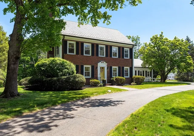 1st image of 268 Highland St, Milton, MA 02186 | MLS# 73523755