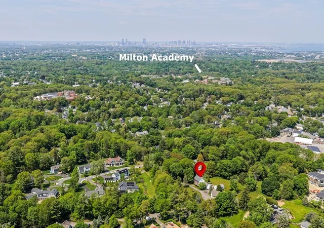 4th image of 268 Highland St, Milton, MA 02186 | MLS# 73523755