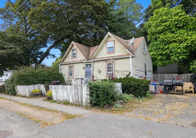 Photo 2 of Sale Pending at 29 Conant Street, Beverly, MA 01915 | MLS# 73435421 | Listing updated on 2026-09-01