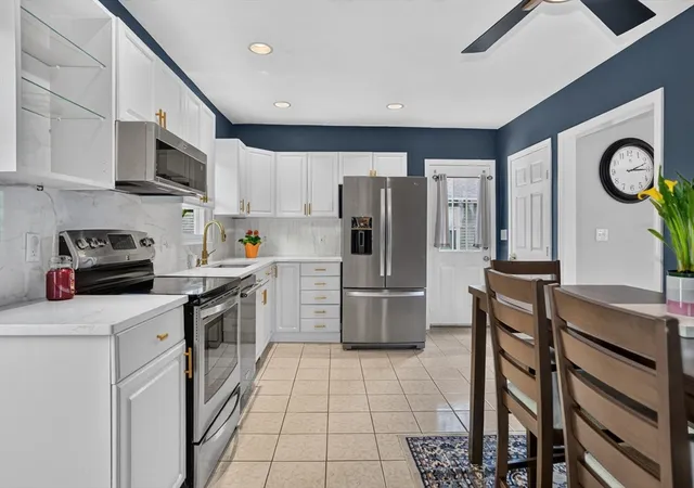 Photo 3 of Sale Pending at 187 Stevens St, Marlborough, MA 01752 | MLS# 73541723 | Listing updated on 2026-08-11