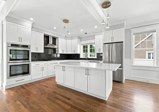 5th image of 698 Trapelo Road, Waltham, MA 02452 | MLS# 73567729