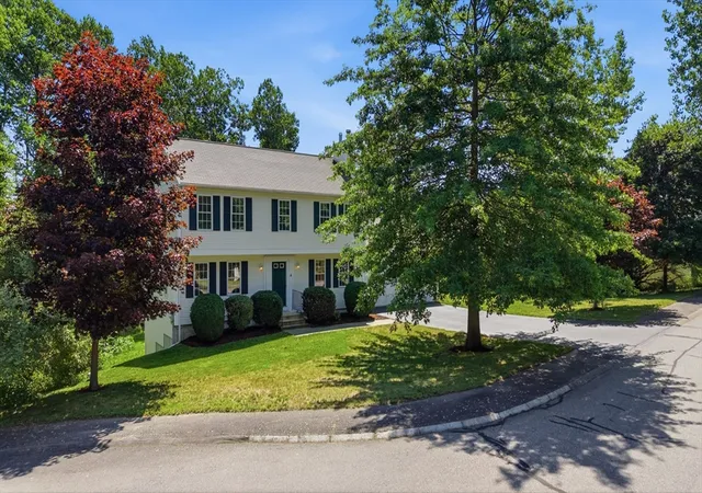 Homes for sale in Millbury, MA | 4 Azalea Circle, Millbury, MA 01527 | MLS# 73547932