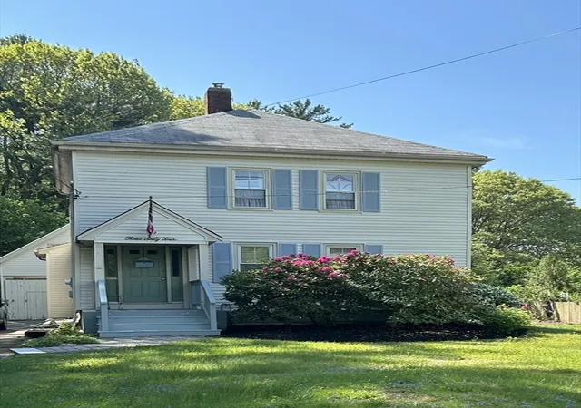 Homes for sale in Rockland, MA | 364 North Ave, Rockland, MA 02370 | MLS# 73522935