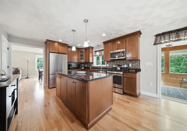 Photo 4 of Sale Pending at 199 Federal St, Wilmington, MA 01887 | MLS# 73563396 | Listing updated on 2026-09-12