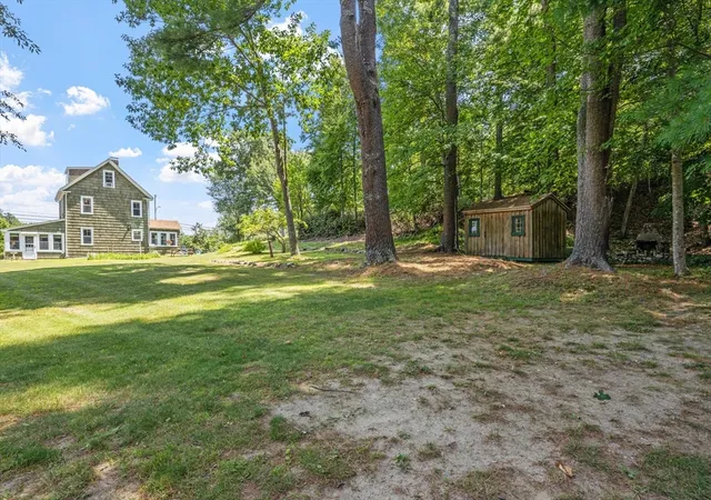 5th image of 369 Mattakeesett St, Pembroke, MA 02359 | MLS# 73554165
