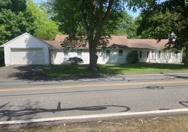 Homes for sale in Amherst, MA | 1006 South East Street, Amherst, MA 01002 | MLS# 73520870