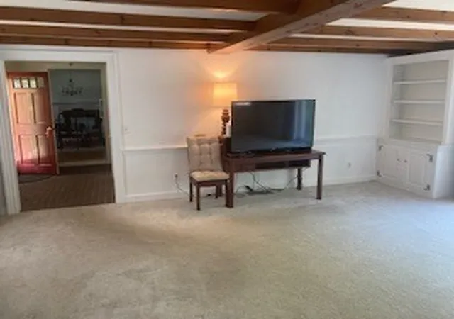 Homes for sale in Amherst, MA | 1006 South East Street, Amherst, MA 01002 | MLS# 73520870
