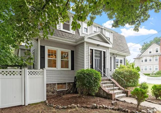 Photo 3 of Sale Pending at 621 High St, Medford, MA 02155 | MLS# 73567156 | Listing updated on 2026-09-16