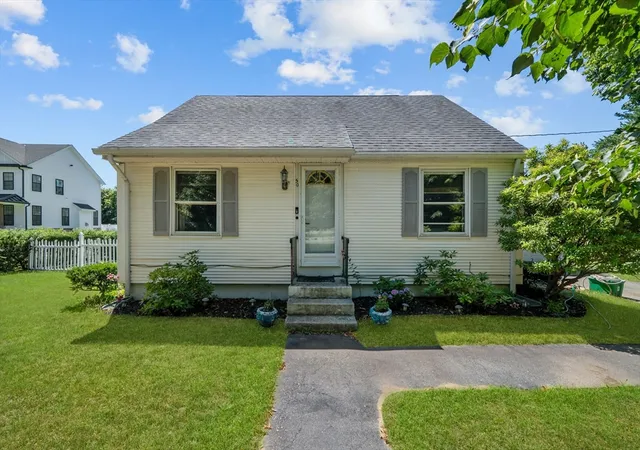 2nd image of 50 School Street, Seekonk, MA 02771 | MLS# 73557013