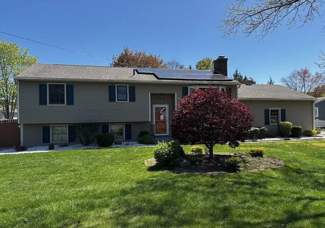 Homes for sale in Agawam, MA | 279 Adams St, Agawam, MA 01001 | MLS# 73549274
