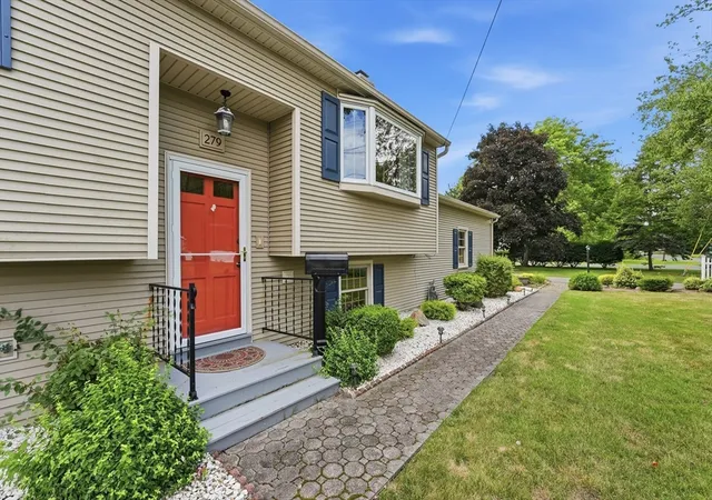 Homes for sale in Agawam, MA | 279 Adams St, Agawam, MA 01001 | MLS# 73549274