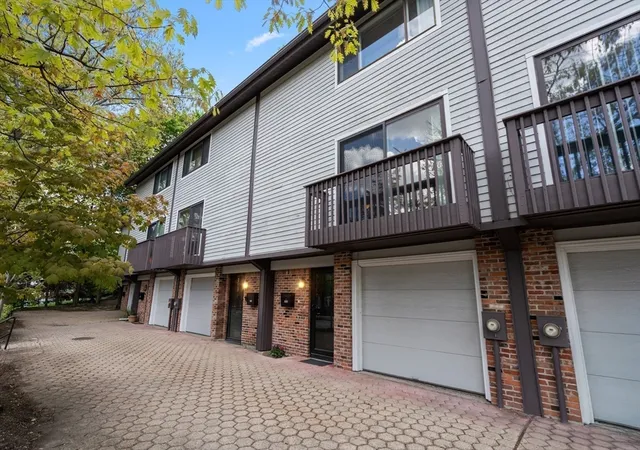 2nd image of 282 Mount Auburn, Watertown, MA 02472