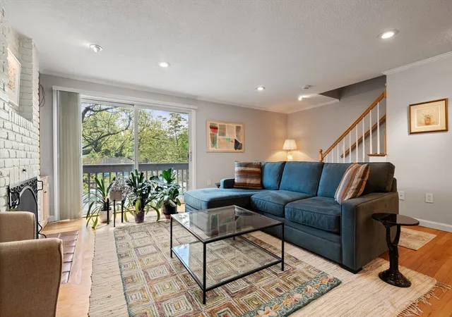 4th image of 282 Mount Auburn, Watertown, MA 02472