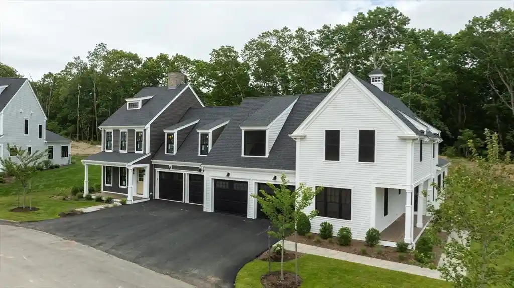 Listing Photo 42 - Condo for sale in 46 Sandwich Rd located at 46 Sandwich Rd, Plymouth, MA 02360 - Unit 46 Sandwich Rd