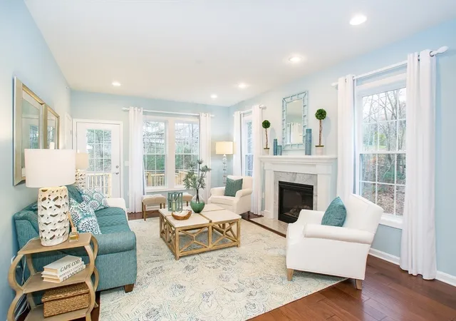3rd image of 10 Weathervane Dr #20, South Weymouth, MA 02190 | MLS# 73552876