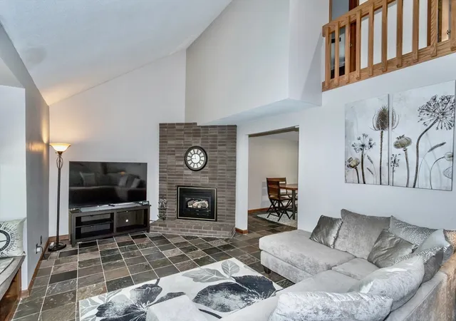 3rd image of 419 Southwick Road #B7, Westfield, MA 01085 | MLS# 73567704