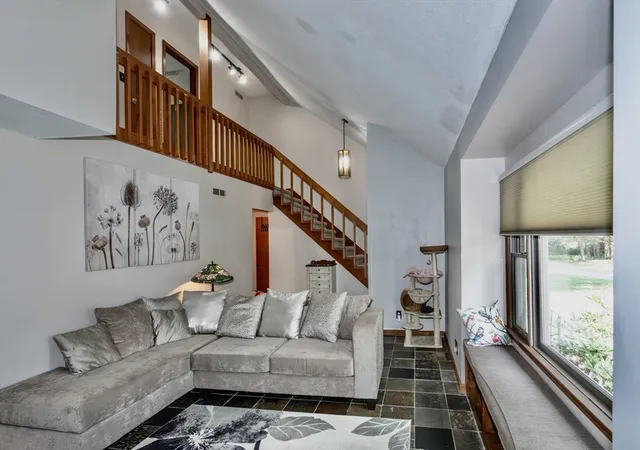 5th image of 419 Southwick Road #B7, Westfield, MA 01085 | MLS# 73567704